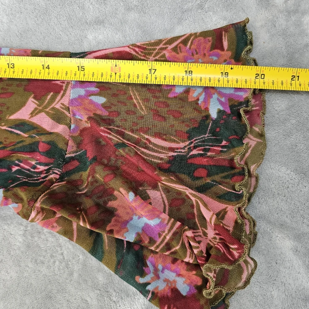 Free People Floral V-Neck Bell Sleeve Beach Babe Tunic - Picture 8 of 10